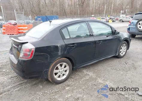 2011 Nissan Sentra 2.0Sr z USA, uszkodzony, nr VIN 3N1AB6AP3BL641908